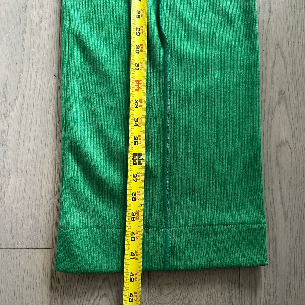 ✨Emerald Green Angora Blend Knit Set | Asymmetrical Top + Wide-Leg Pants Size M✨ - Picture 14 of 16